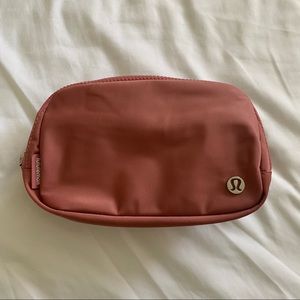 Lululemon belt bag nwt